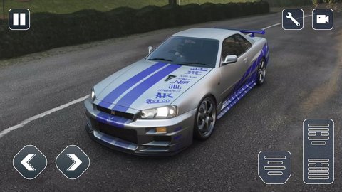 尼桑地平线赛车（Skyline Racing）手游